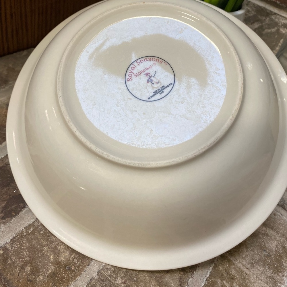 ROYAL SEASONS Serving Bowl Snowmen Stoneware - Picture 3 of 10